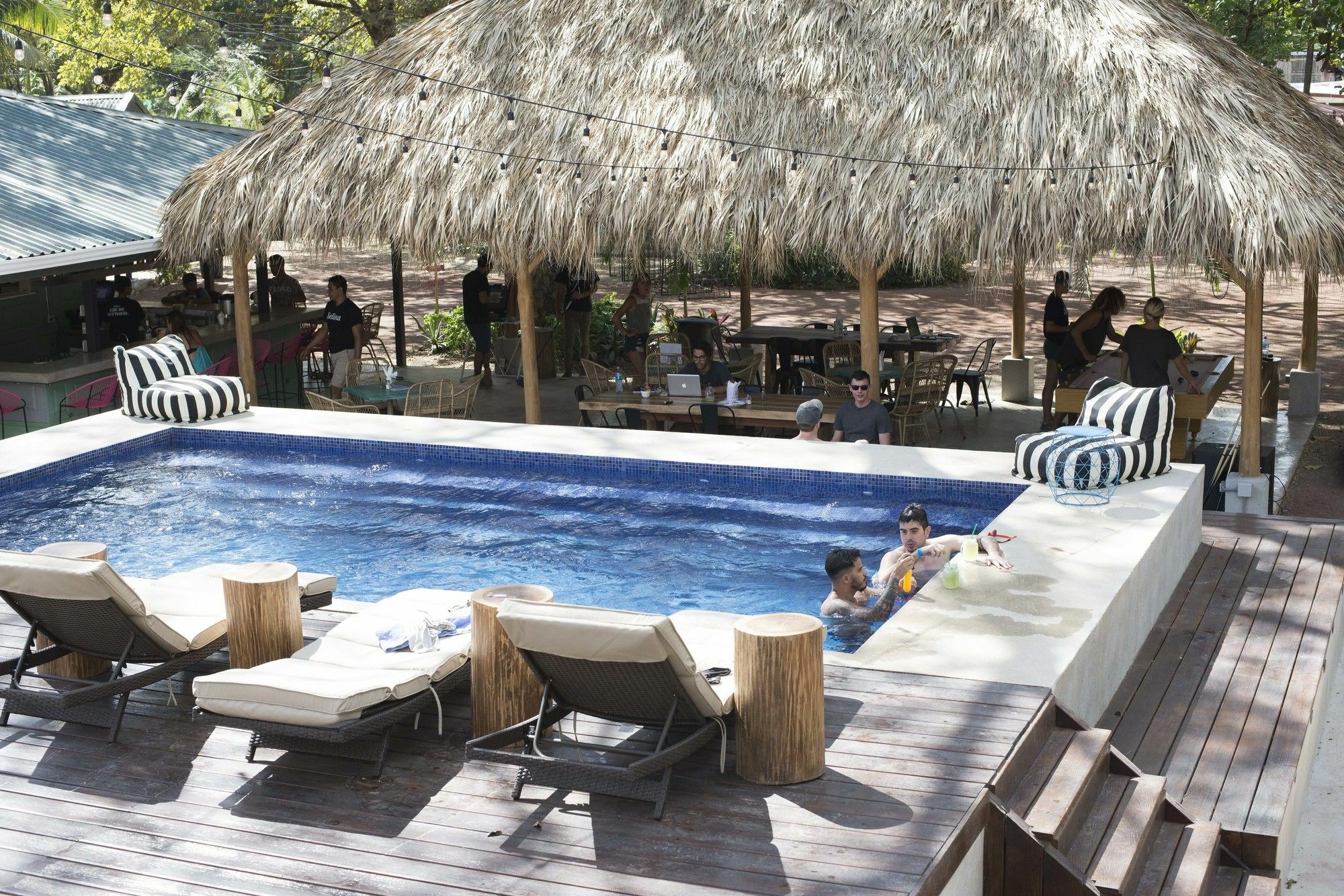 Slumber Party Tamarindo Hotel Exterior foto